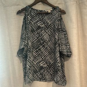 Michael Kors size extra large women’s blouse with cold shoulder